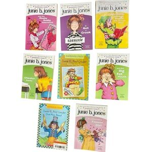 Kids Junie B Jones Books Bundle Lot of 8 Books
